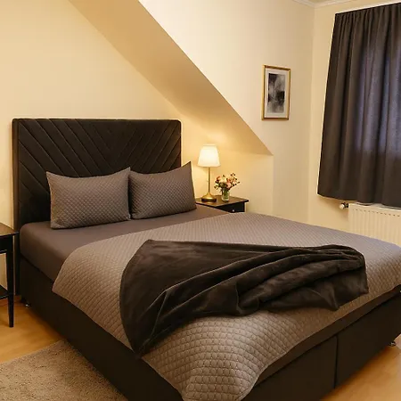 Soho Private Zimmer & Rooms Im Herzen Der Altstadt-2