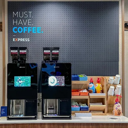 Holiday Inn Express & Suites Spring - Woodlands Area By Ihg-2