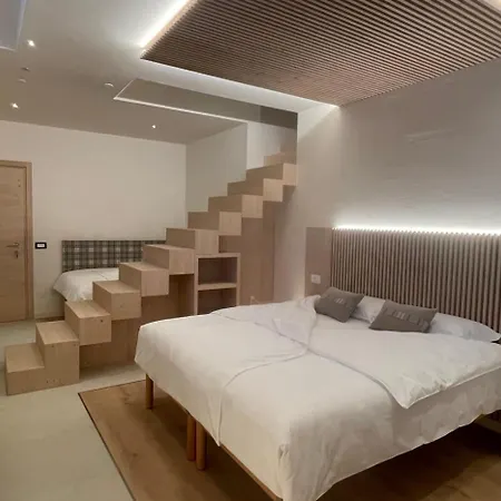 Alpine Rooms&Suites Livigno - Camana Noa --3