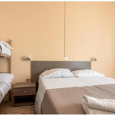 Hotel Britta-2