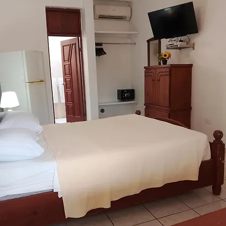 Hotel Garant & Suites-3