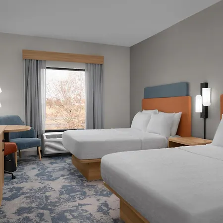 Hampton Inn Crossville-3