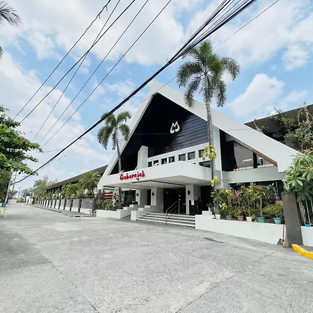 Maharajah Hotel Angeles City-3