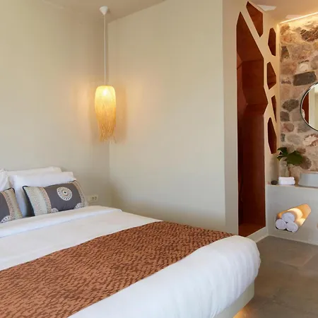 Aeon Suites - Adults Only By Mr And Mrs White-3