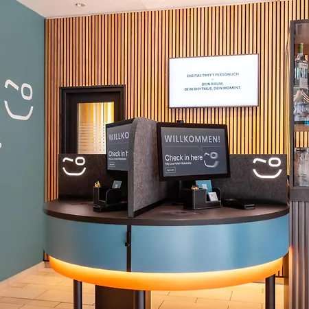 Hey Lou Hotel Hildesheim-3