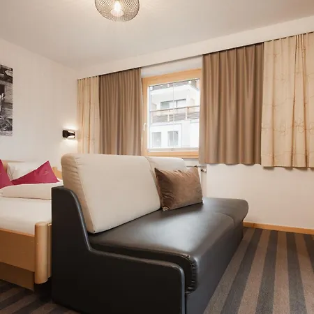 Apart Hotel Garni Kofler-2