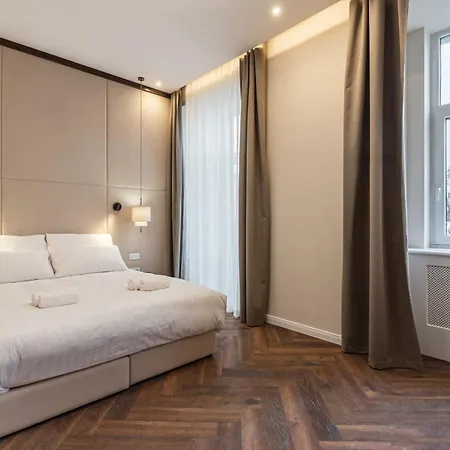 Budapest Eye- Boutique Suites, By Bqa-2
