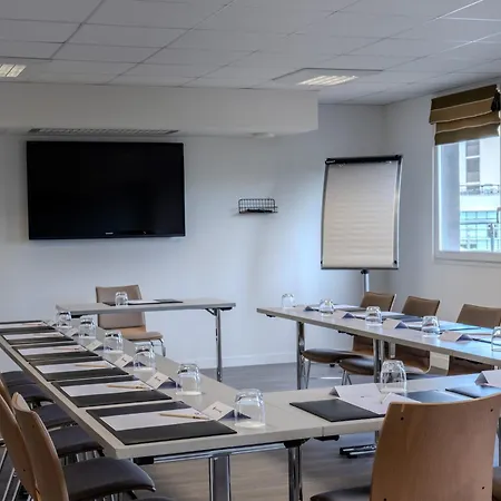 Best Western Plus Paris Velizy-3