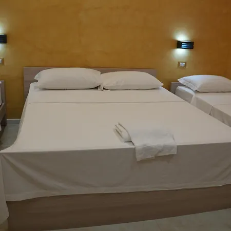 Hotel Ferrari-3
