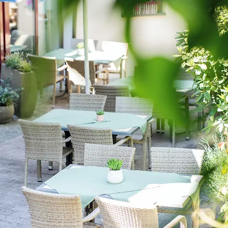 Hotel Christel-3