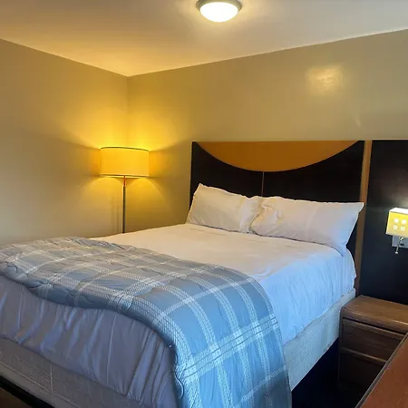 American Plaza Motel-2