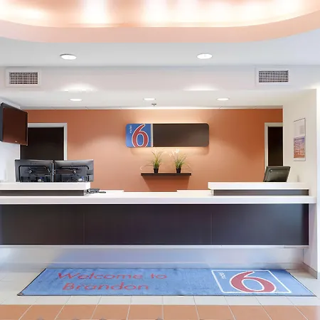 Motel 6-Brandon, Mb-2