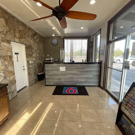 Motel 6 Hermiston, Or - Umatilla-2