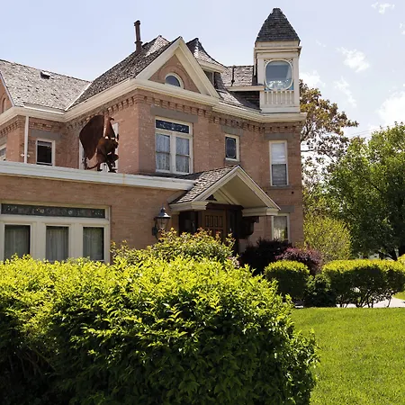 Hines Mansion-2