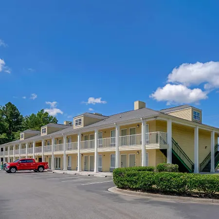 Quality Inn Laurinburg-2