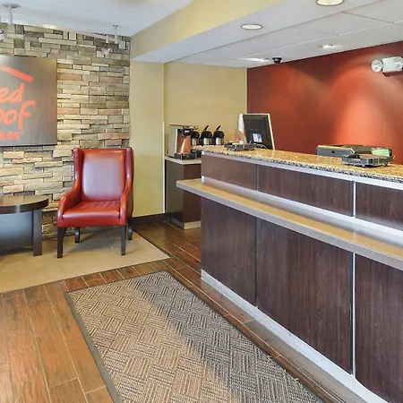 Red Roof Inn Toledo University-2