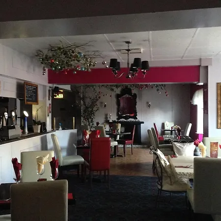 Holliers Hotel-2
