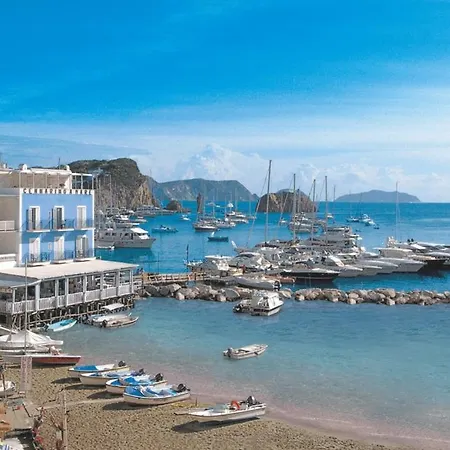 Hotel Gennarino A Mare-2