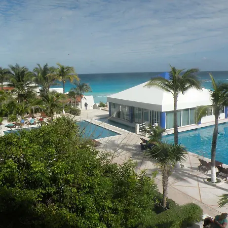 Cancun Beach Aparthotel By Solymar-3