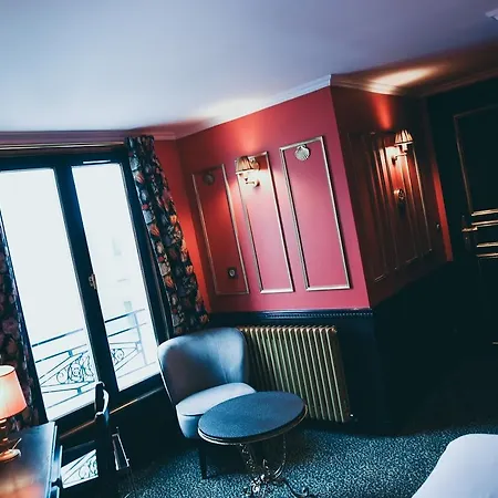 La Mondaine-2