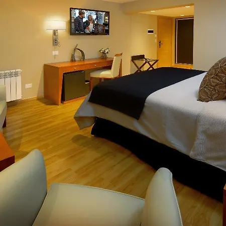 Hotel Navegantes 3-3