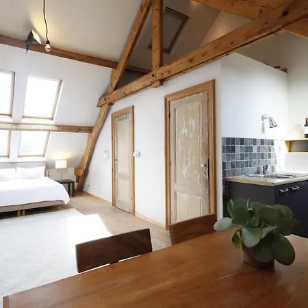 Antwerp B&B-2