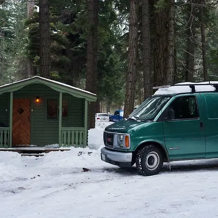 The Suttle Lodge & Boathouse-2