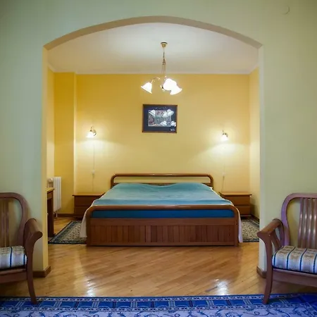 Hotel Obolon-3