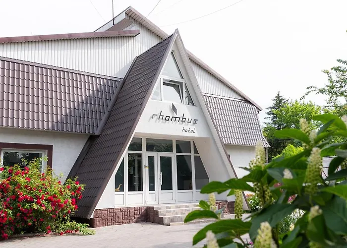 Rhombus Hotel
