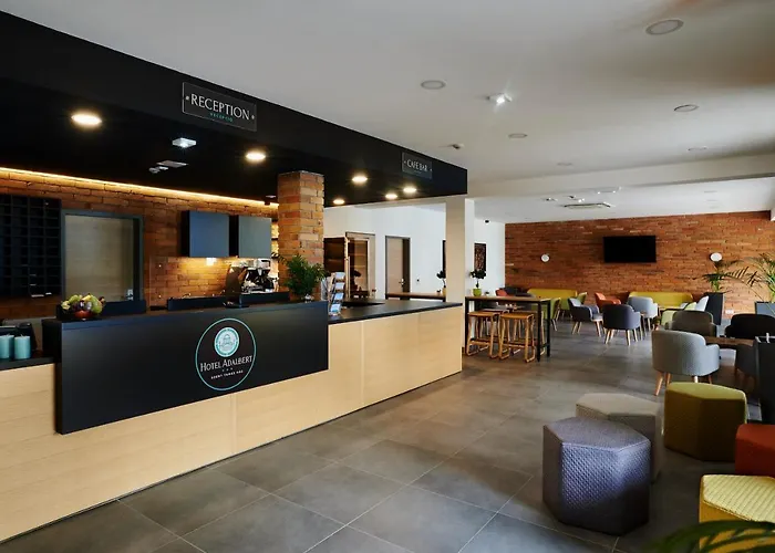 Hotel Adalbert Szent Tamas Haz