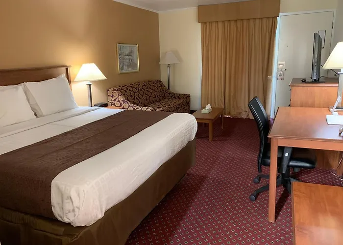 Red Carpet Inn & Suites Ebensburg