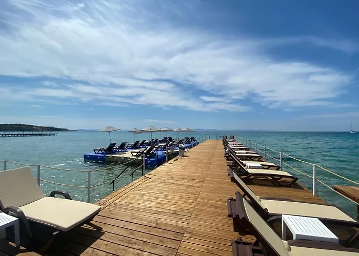 Seaside Apart Hotel