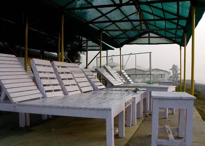 Neel Nirjaney Resorts