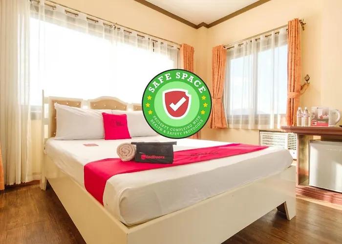 Reddoorz Plus @ Seaborne Hotel Subic Zambales