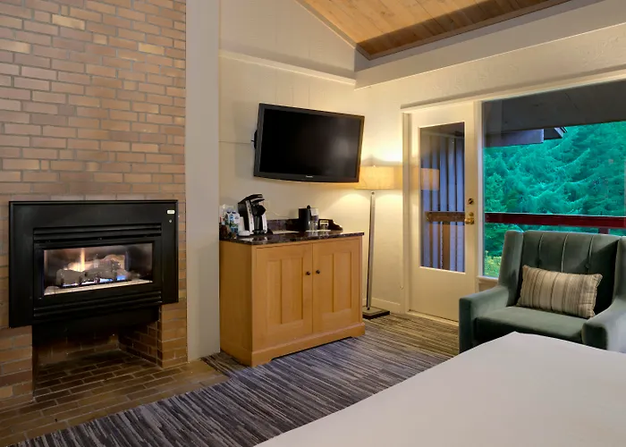 Salishan Coastal Lodge By Scp Hotels