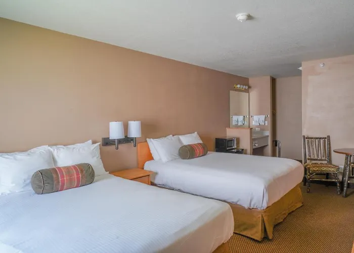 Whitewater Inn
