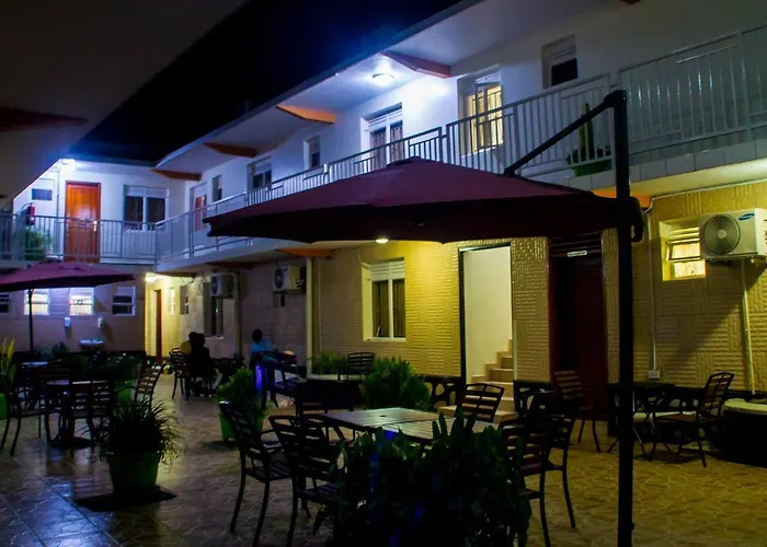 Sandton Hotel Kasese