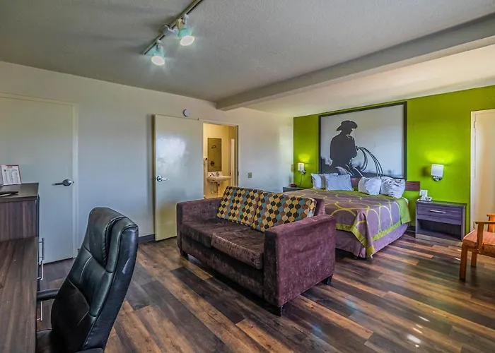 Super 8 By Wyndham El Paso Airport
