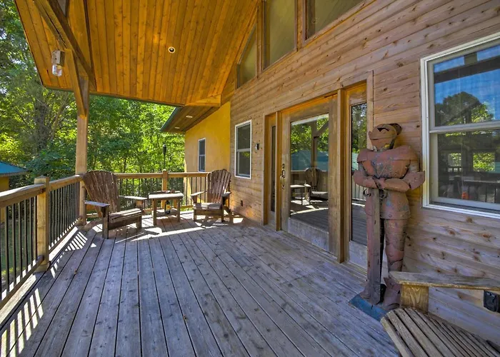 Peaceful Custom Carbondale Home W/ Deck, Near Siu!