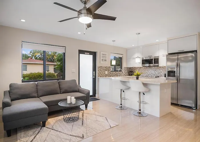 Alani Bay Condos
