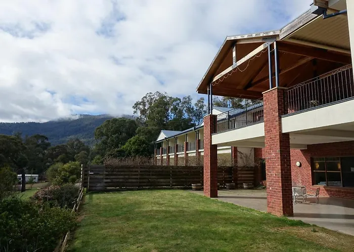 Elkanah Lodge And Conference Centre