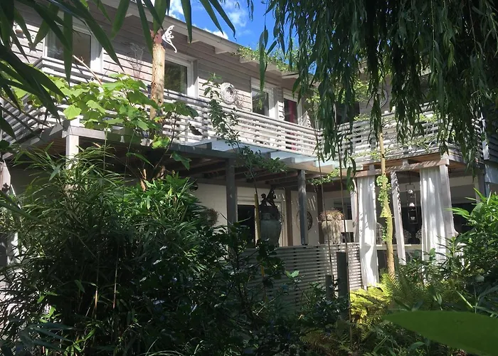 Three B'S Bed And Breakfast