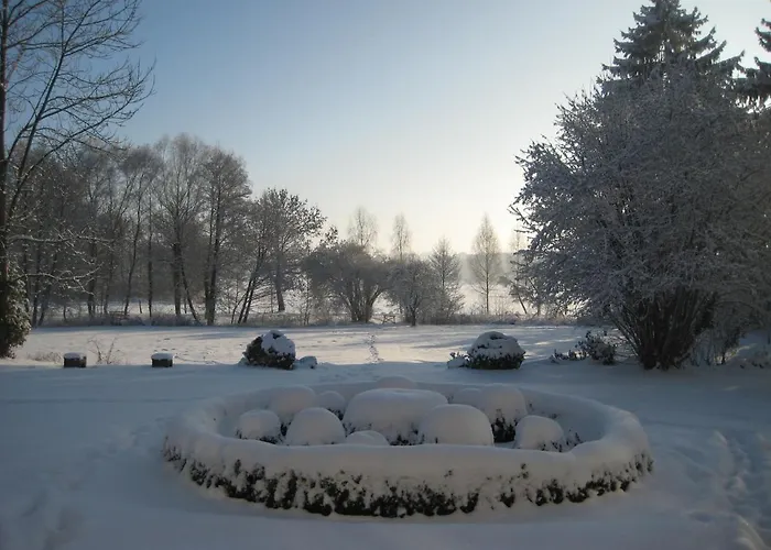 Gartenzimmer im Schloss Neuhausen