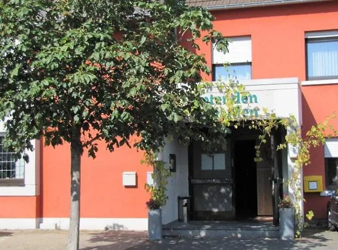"Unter Den Kastanien"