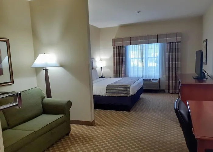 Country Inn & Suites By Radisson, Freeport, Il