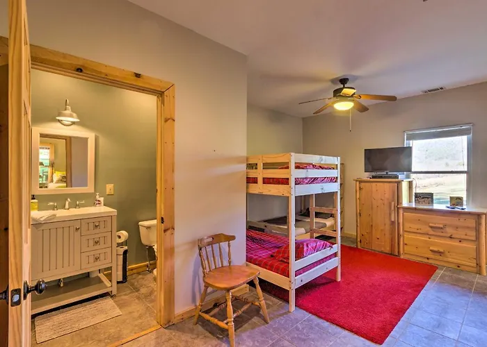 Cherokee Nat'L Forest Retreat: Renovated Cabin!