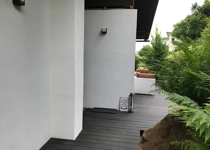 Hillside Rooms
