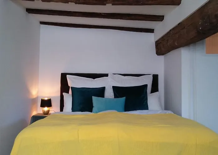 Manoir -1654- historisch schlafen in Monschaus Altstadt
