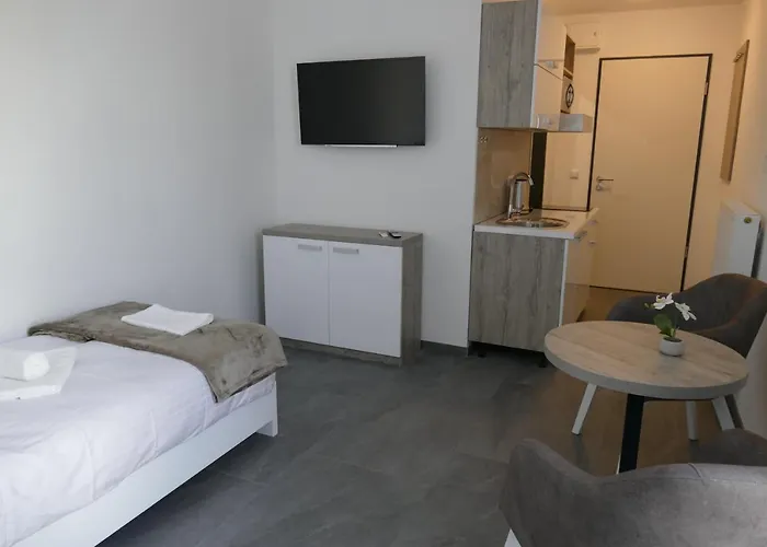 Hp Apartments