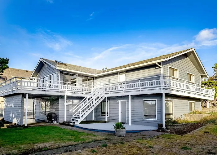 The Chinook House